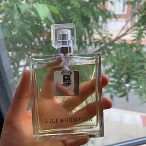 Lili Bermuda Lily Eau De Toilette